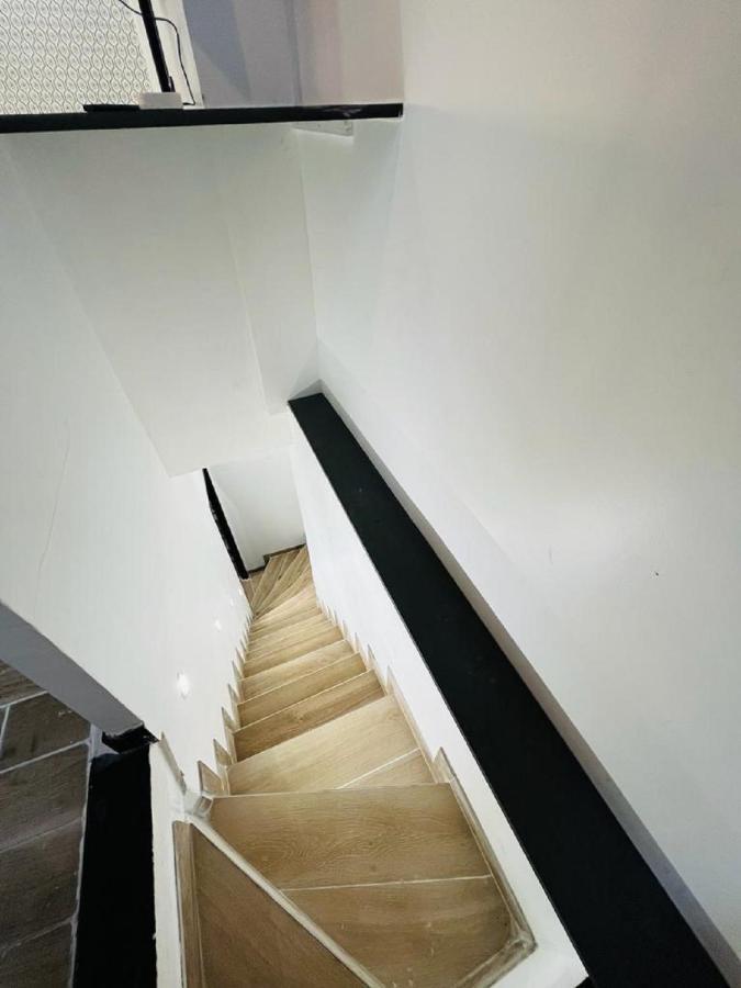 160 - Urban Fashion Week Paris Vuitton Apartment Екстериор снимка