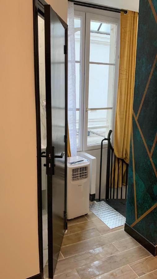 160 - Urban Fashion Week Paris Vuitton Apartment Екстериор снимка